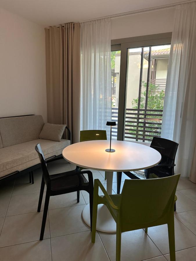 Prassitele Apartments Lignano Sabbiadoro Eksteriør bilde